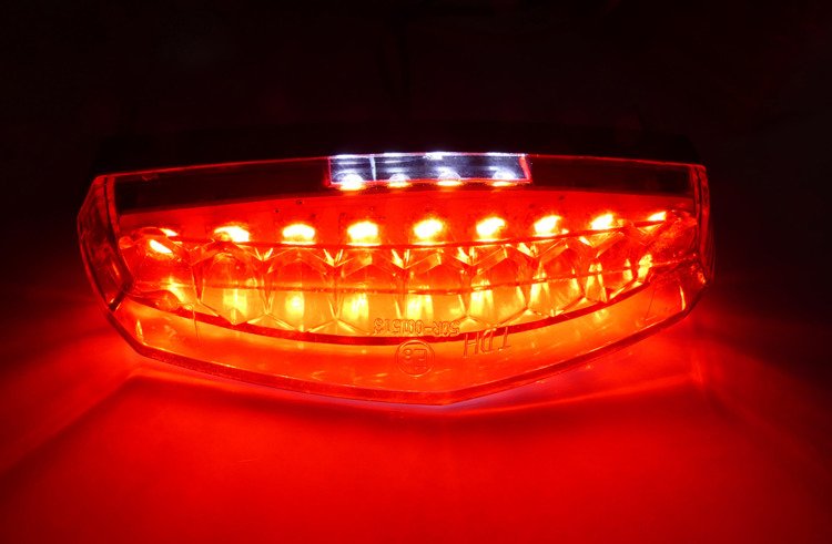 Lampa tył led 13 led uniwersalna podświetlenie