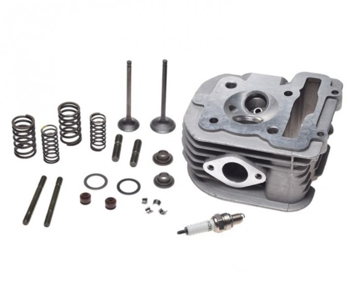 Głowica cylindra 125ccm 4T GY6 4T 152QMI-E4 chińskie skutery