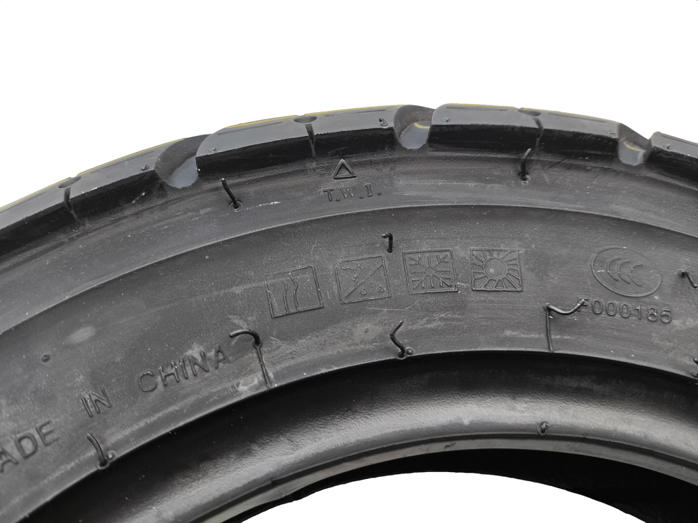 Opona Boss 3.50-10 bezdętkowa BL-205 6-warstw homologacja całoroczna skuter