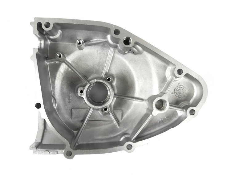 Pokrywa silnika lewa SUZUKI GN 125 GN125 