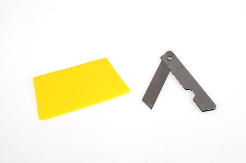 Folia do przyciemniania szyb Dark Silver 0,75x3m