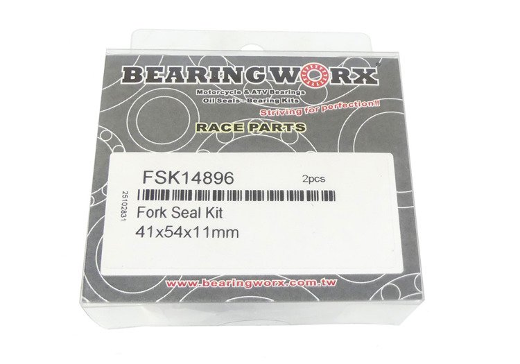 Uszczelniacze olejowe zawieszenia przód 41x54x11mm