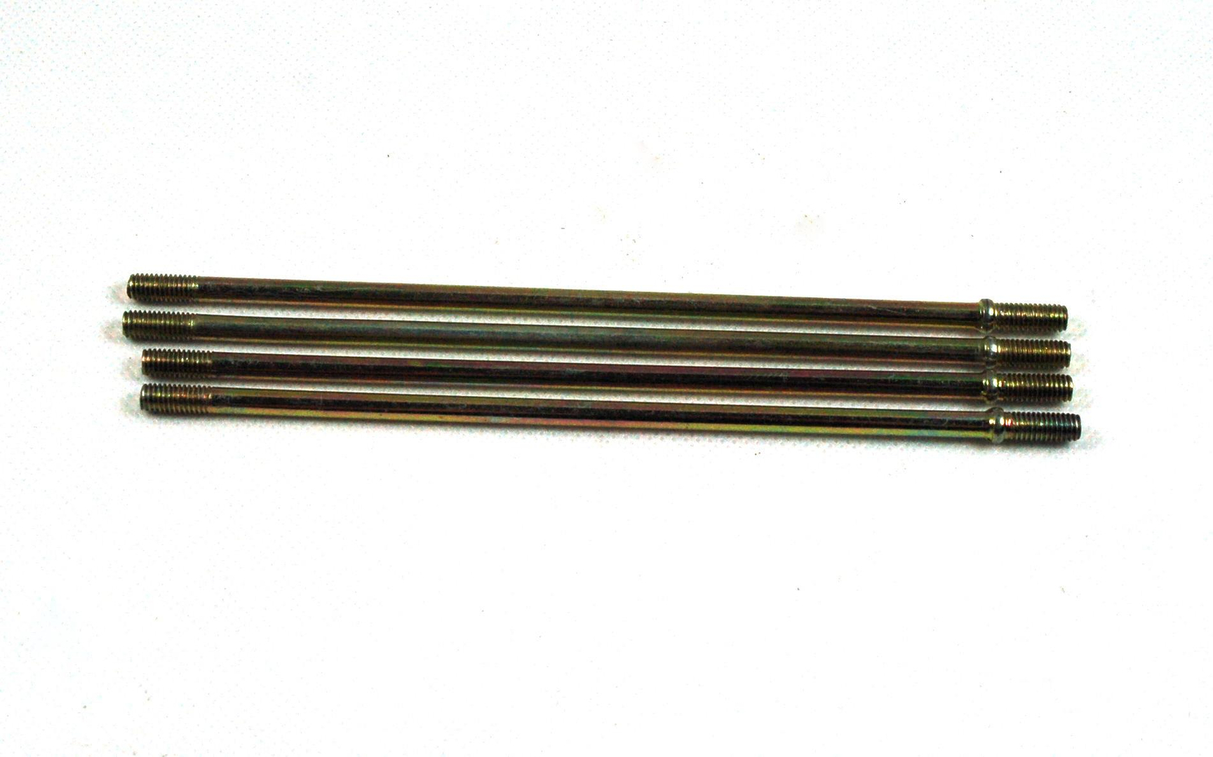 Szpilki silnika do motoroweru 4T 196mm 188,5mm