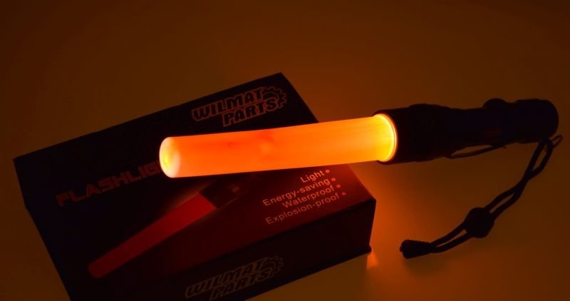 Latarka Taktyczna LED Metalowa 5800mAh 3 Tryby