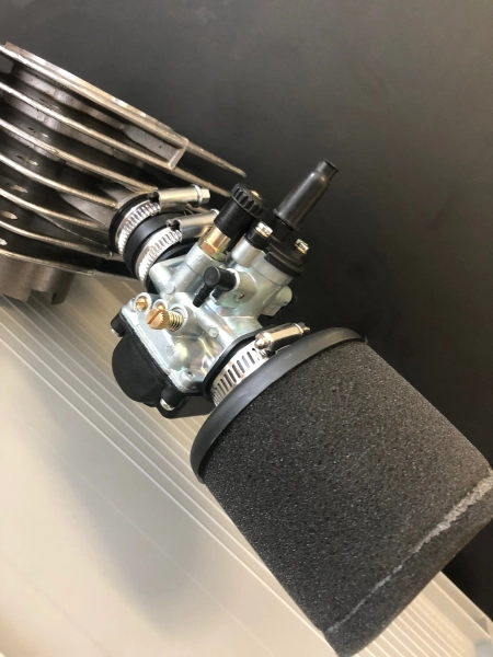 Gaźnik 21mm króciec filtr powietrza gąbka WSK 125 do zapłony CDI