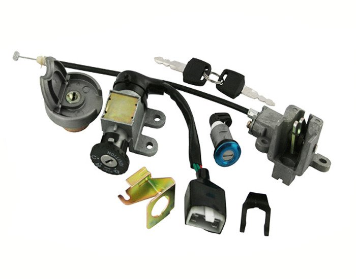 Zestaw zamków stacyjka korek skuterów 4t gy6 wilga