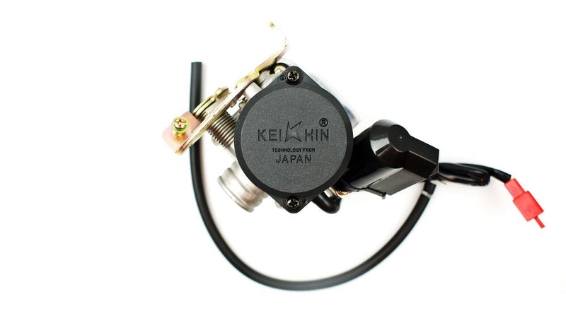 Gaźnik 4T GY6 50ccm pompka + plastikowa pokrywka