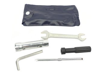 Zestaw narzędzi kluczy śrubokręt skuter Gy6 4T