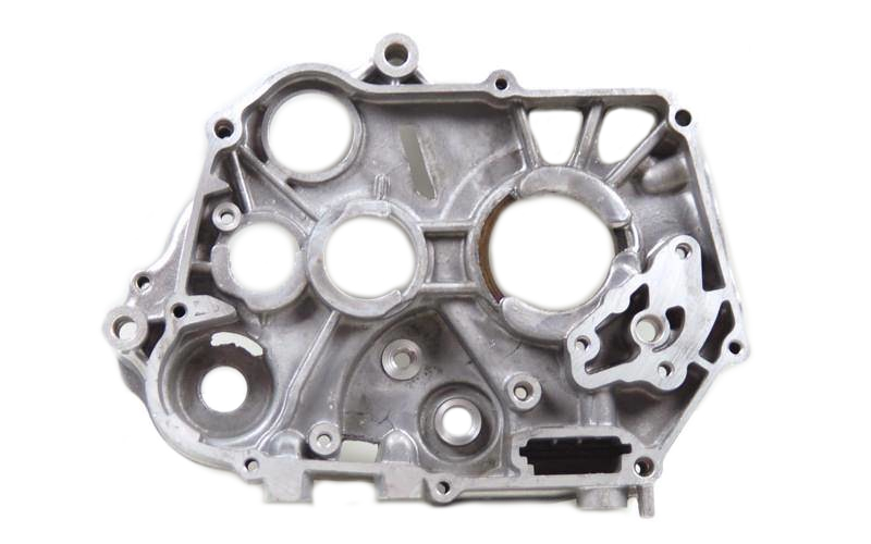 Karter silnika prawy motoroweru Barton Fighter 3