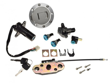 Stacyjka z zestawem zamków Junak 901