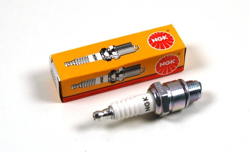 Świeca zapłonowa NGK B8HS (W24FSU) Jawa Simson MZ