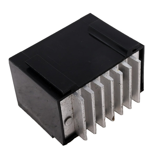 Regulator napięcia Simson S51 S53 S70 S83 SR50 SR80 EWR 12V 42W 8107.10 DPR