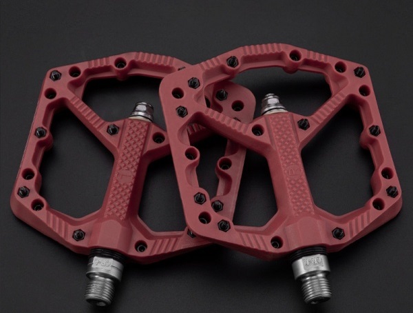 ROCKBROS pedały rowerowe nylonowe z pinami czerwone 2021-12ARD