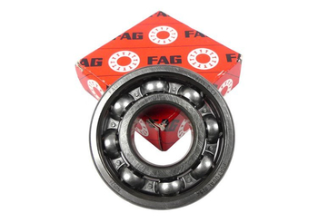 Łożysko wału Aprilia RS Yamaha TZR DT FAG 6204 C3