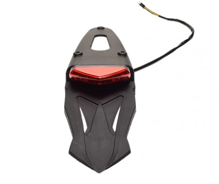 Lampa led tylna z błotnikiem homologacja E24