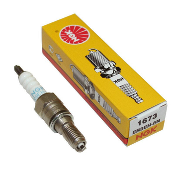 NGK świeca zapłonowa ER9EH-6N (NR 1673) (Y27FER-C) Piaggio 50 12-15 Vespa 50 09-19 Junak SR 400 22-