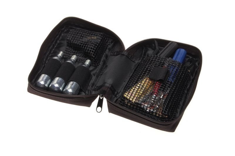 Zestaw naprawczy do przebitej opony motocyklowej