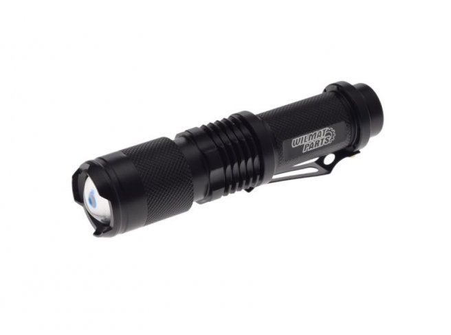 Latarka UV LED mała poręczna akumulator ładowarka 230v etui 