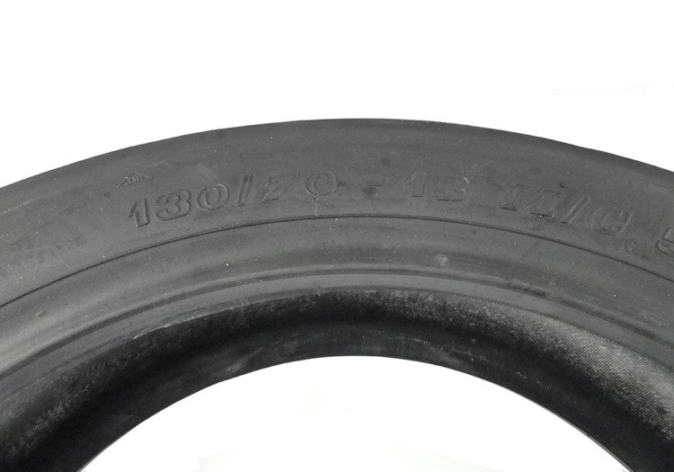 Nowa opona skuter 12 cali 130/70-12 bezdętkowa