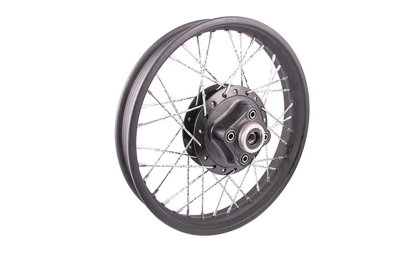 Felga tylna 17-3.50 z hamulcem tarczowym szprychowa do motocykla Cafe Racer