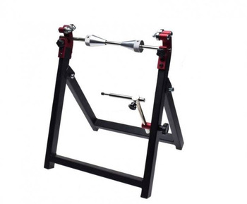 Przyrząd do centrowania kół motocyklowych centrownica