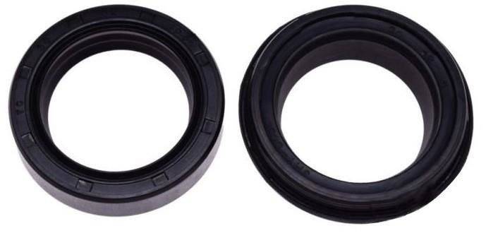 Uszczelniacz 27-39-10,5 amortyzator przód komplet