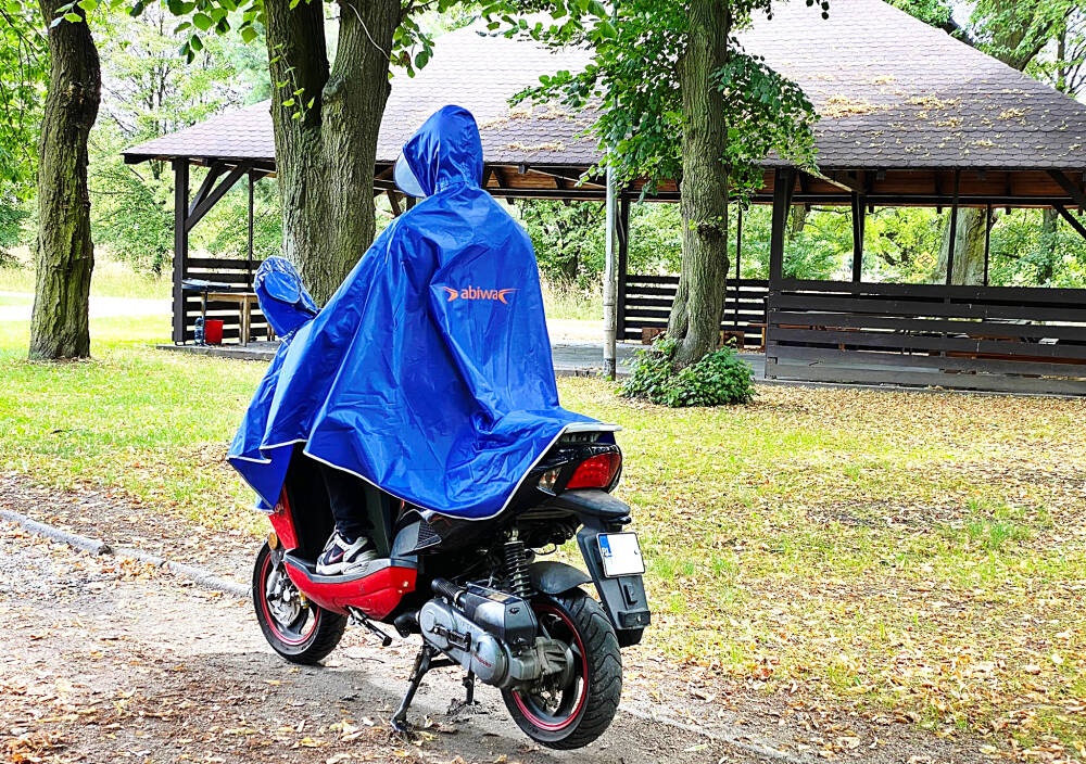 Ponczo płaszcz przeciwdeszczowy na skuter rozmiar L