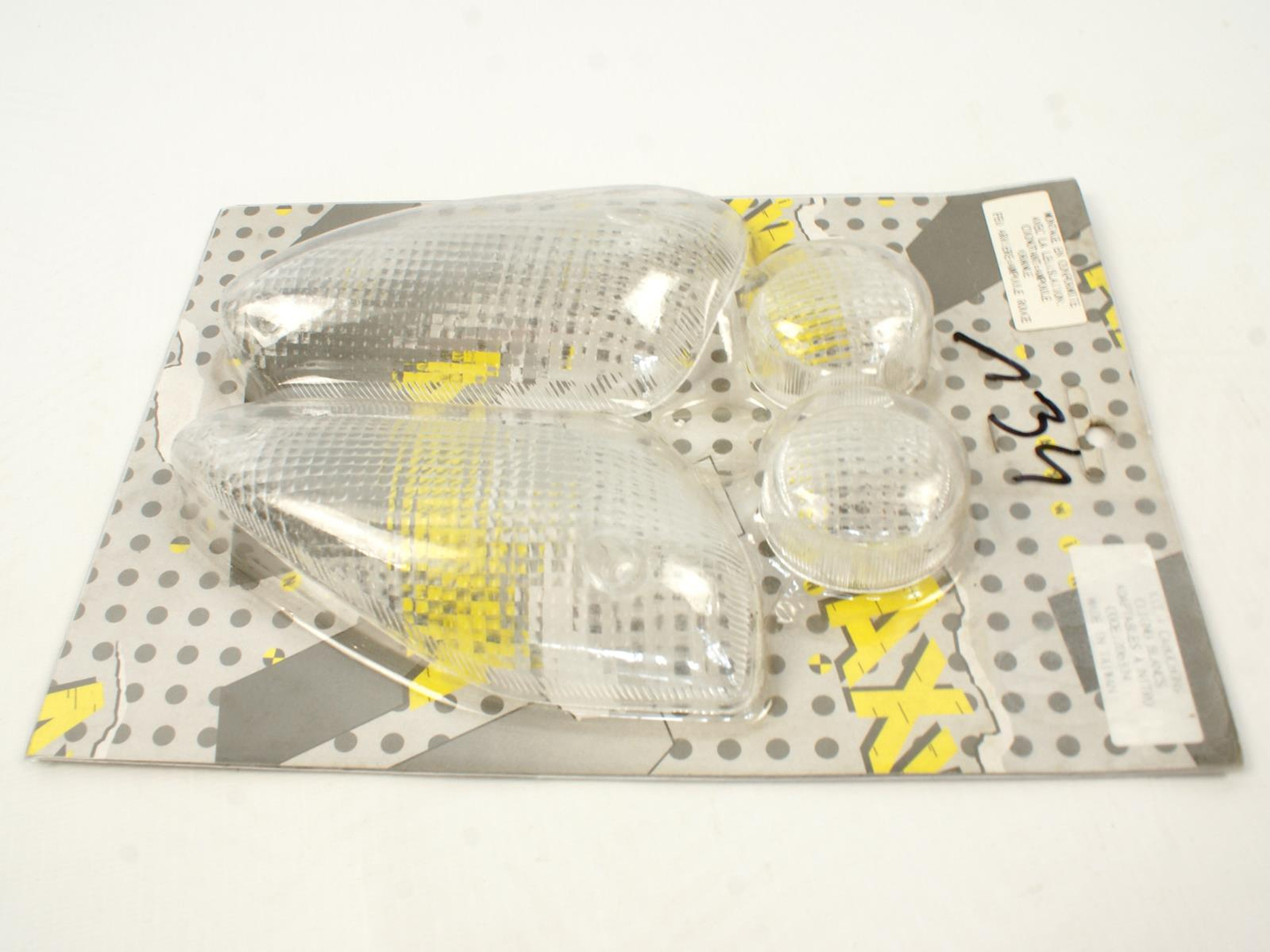 Klosze kierunkowskazów białe komplet Piaggio Typhoon