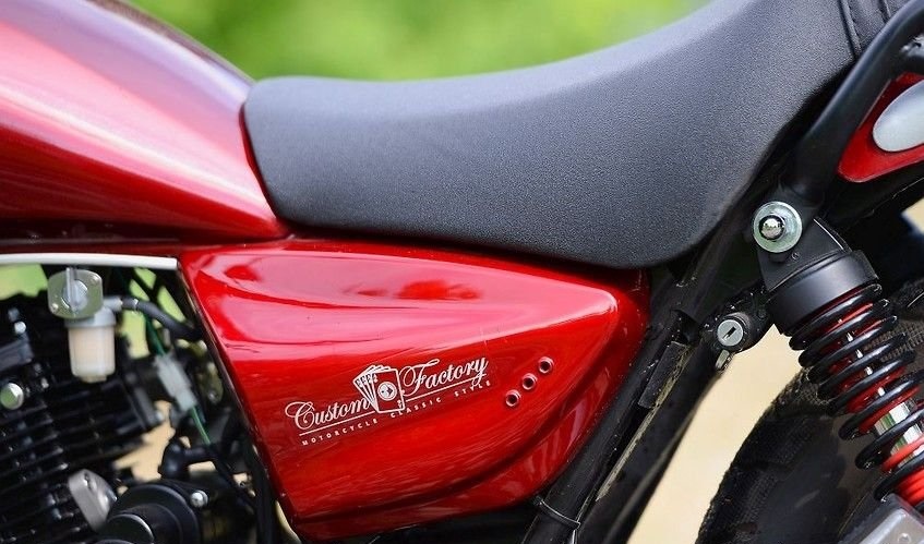 Motocykl Barton Classic 125 Chopper czerwony