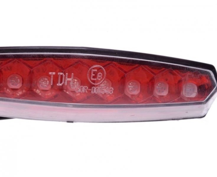 Lampa tył z podświetleniem tab led z mocowaniem cn