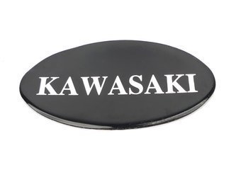Naklejka emblemat kawasaki czarno srebrna