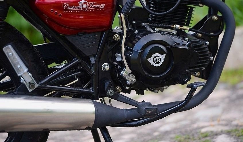 Motocykl Barton Classic 125 Chopper czerwony