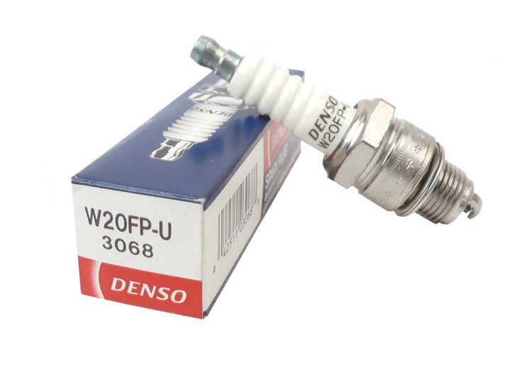 Denso świeca zapłonowa W20FPU (BP6HS) Suzuki Yamaha Dniepr IZH KTM TGB