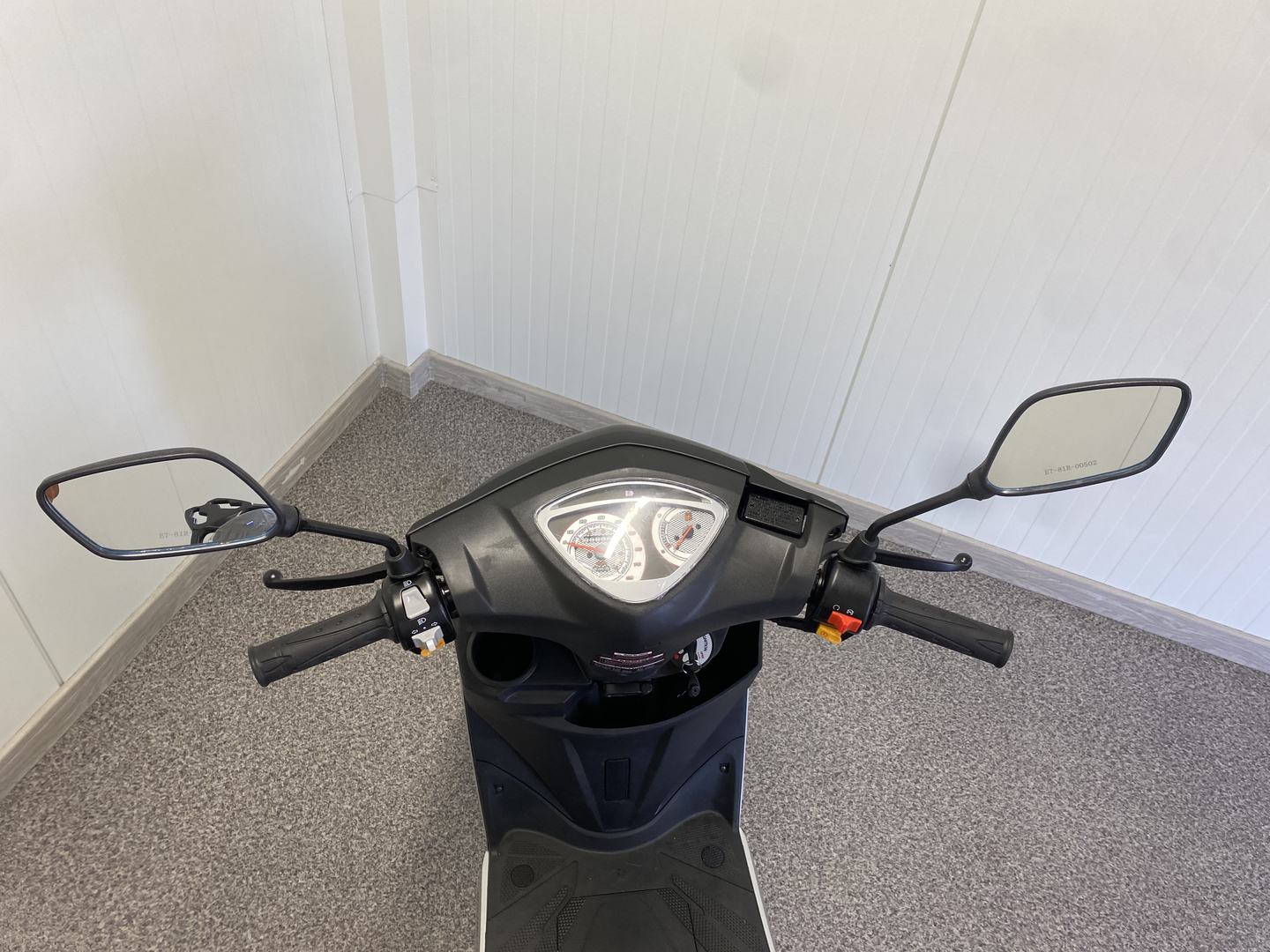 MOTOROWER OSOBOWY YIBEN YB50QT-3 00 00 BARTON SCALPEL 50 YB50QT-3