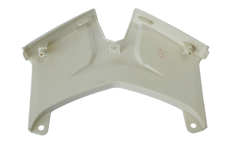 Obudowa łącznik biały na kufer do skutera Barton B-max