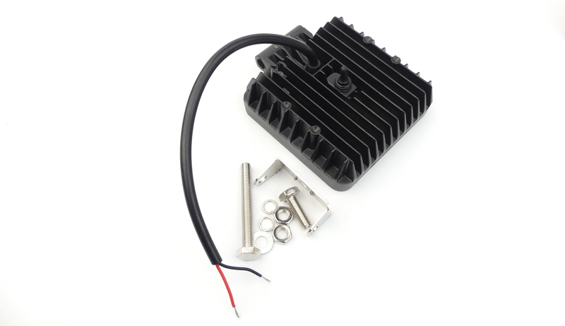 Lampa Robocza 30LED FLOOD Włącznik 12-24V 3800lm