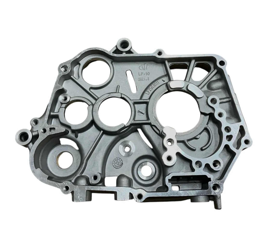 Karter silnika prawy do silników 120cc z rozrusznikiem MRF 120 TTR E-Start