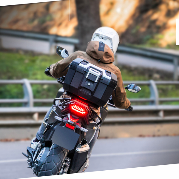 Kufer motocyklowy SHAD Terra TR41 41l na 2 kaski otwarte aluminiowa nakładka