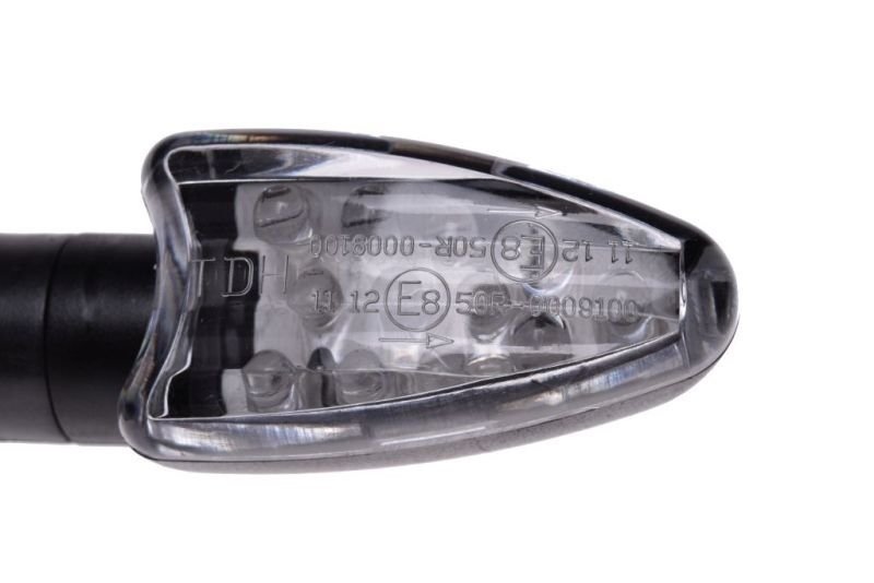 Kierunkowskaz czarny owal biały klosz led cn