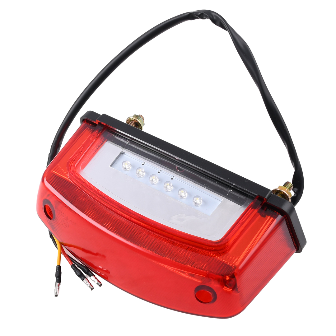 Lampa tylna uniwersalna Led czerwona V2 17x6cm Racing Force