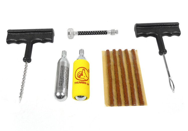 Zestaw naprawczy opon opona przebite koła co2