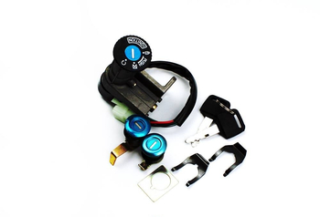 Stacyjka zamki kluczyki 4t żbik triad koyot rally