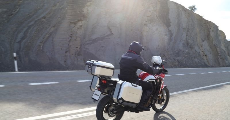 Kufer SHAD TERRA Centralny TR37 Aluminiowy