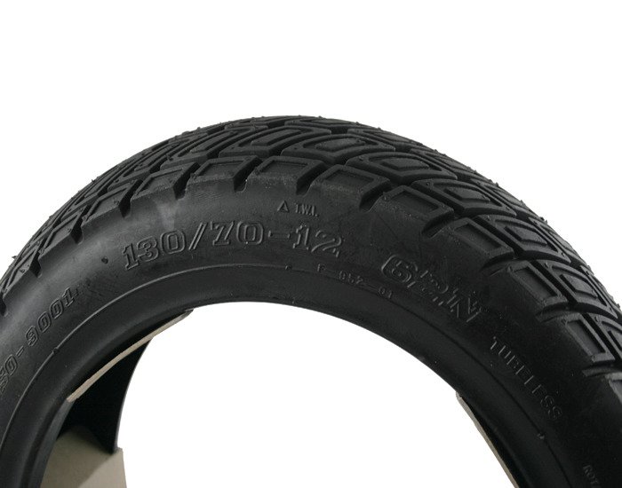 Opona 12 x 130/70 f952 awina 62n bezdętkowa